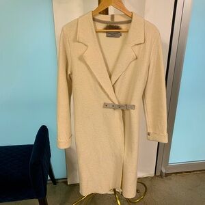 Gorgeous long wool light layer coat